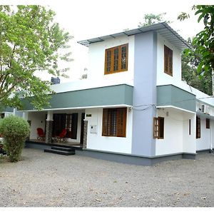 Snehatheeram Homestay
